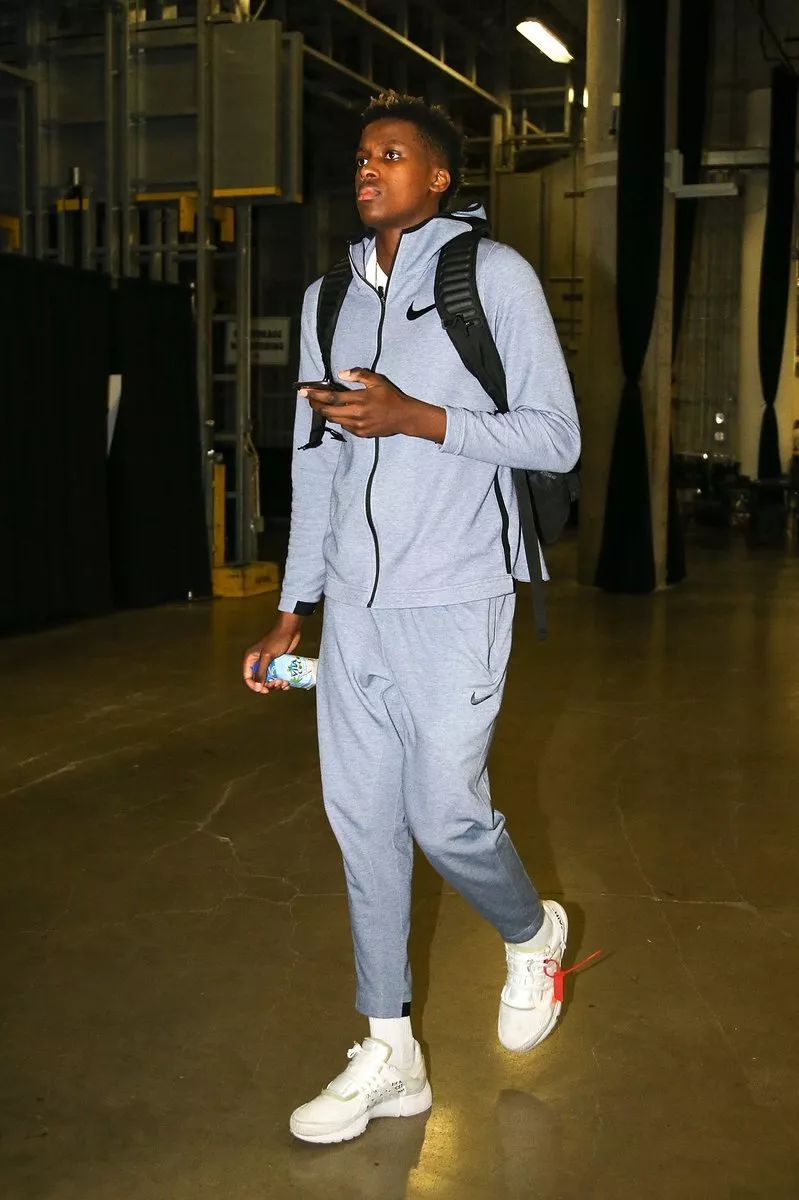 而是传播学 而是传播学